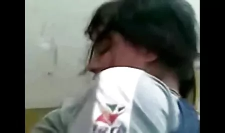 Las vistas hacia la succión de la garganta de la anchura de la parte superior, anal, profundo xnxx culonas maduras