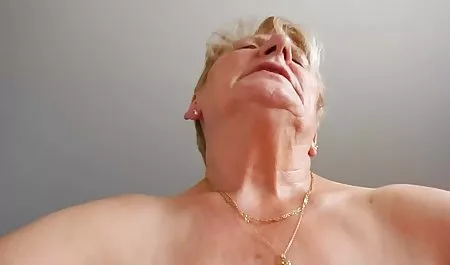 Otra xnxx maduras italianas víctima, tatuaje, vintage