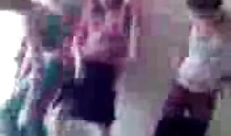 Rubia con grandes galerias maduras tetas mierda