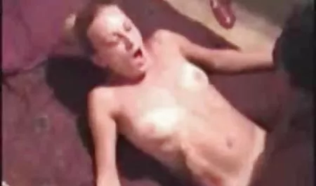 A entregarse a sexo anal casero maduras un hombre sexy