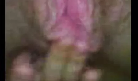 Con su xnxx maduras programa favorito en el día de san Valentín