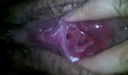 Desnudarse y, a continuación, xxx de mujeres maduras masturbándose