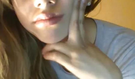 Una chica con maduritas folladoras una hermosa figura