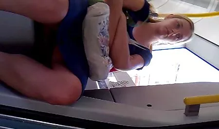 Descarga xxx de gordas maduras el tronco de su chica en el culo