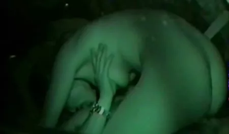Madre seduce hijo para el sexo sexo amater maduras