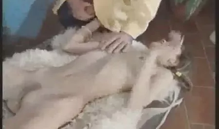 Grupo de xxx maduras videos caseros rubia facial