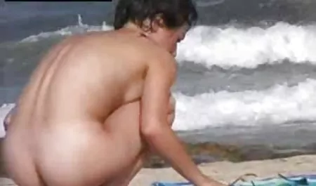 Látex, mujeres mayores teniendo sexso strapon, lesbianas