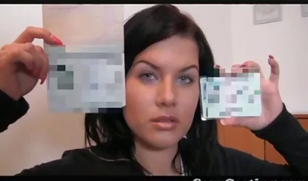 En el lado videos maduras reales de la piscina