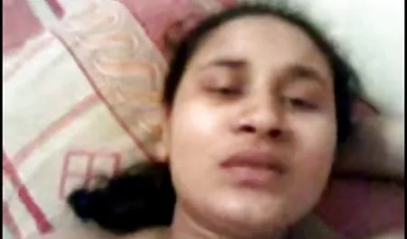 Barrera con Denise maduras ricas sexo Milani en un lugar muy hermoso
