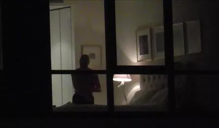 Cunnilingus loco sexo lesbico con maduras